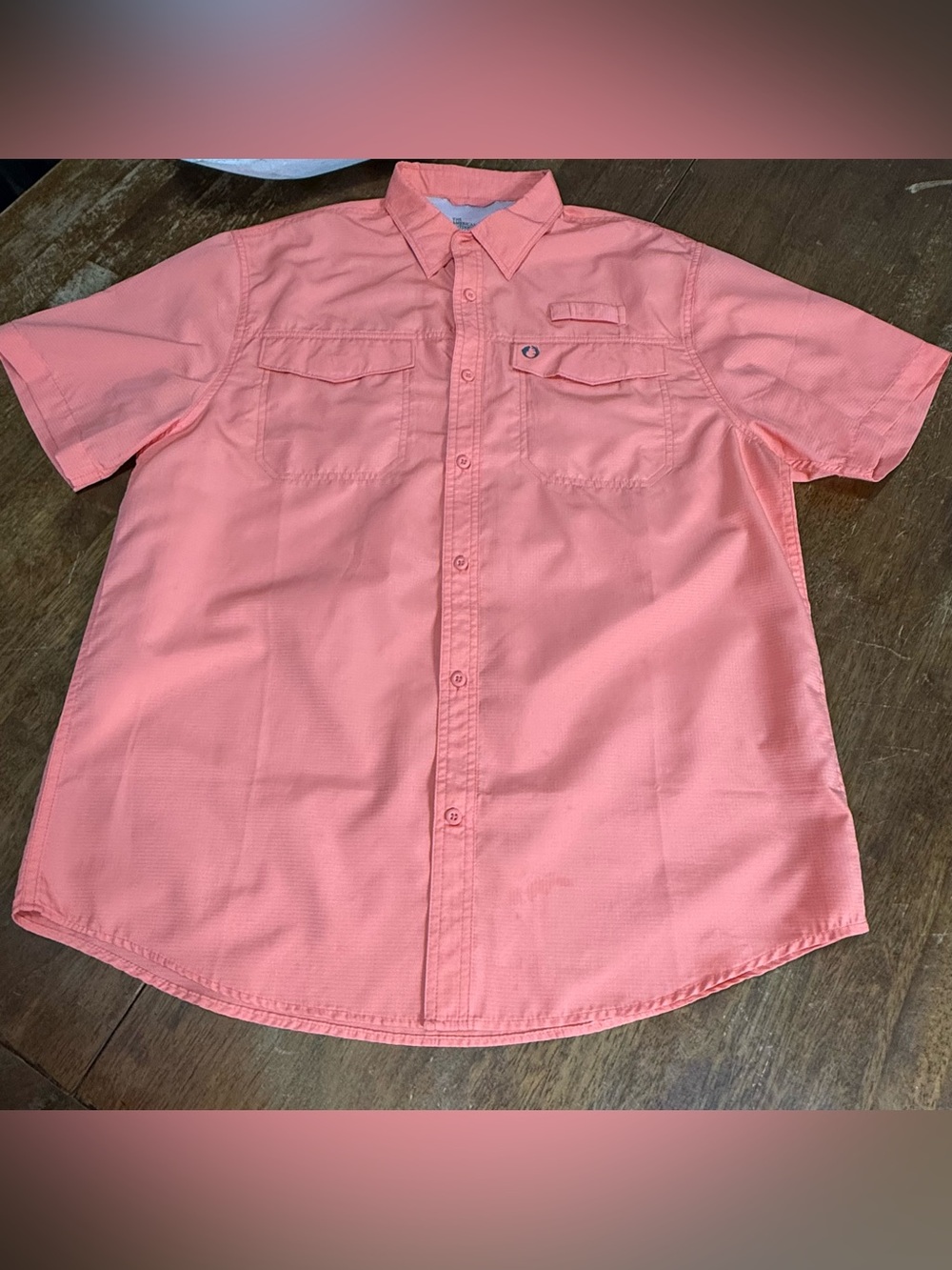The American Outdoorsman Men’s Large Coral Fishing Shirt Short Sleeve Outdoor